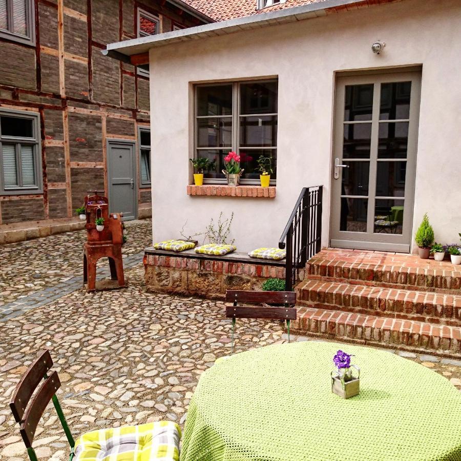 Hotel Garni Tilia Quedlinburg Eksteriør billede