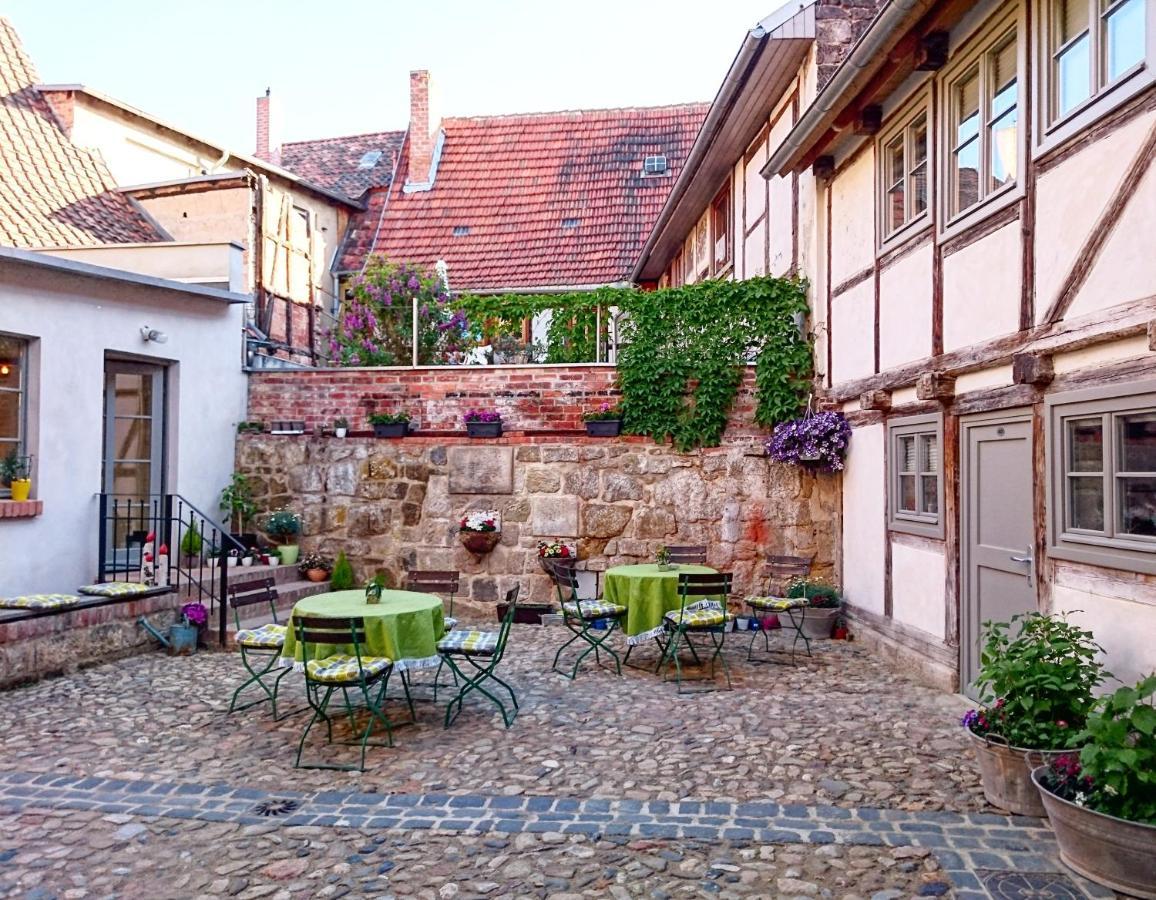 Hotel Garni Tilia Quedlinburg Eksteriør billede