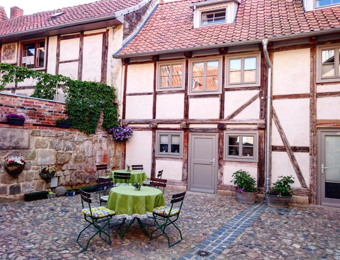 Hotel Garni Tilia Quedlinburg Eksteriør billede