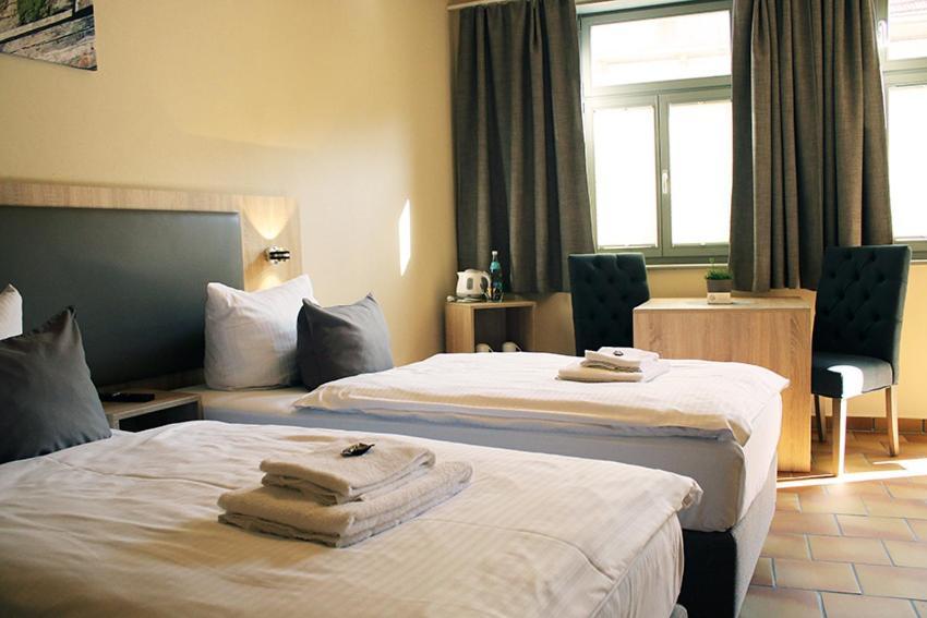 Hotel Garni Tilia Quedlinburg Eksteriør billede